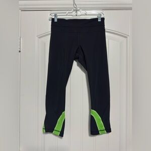 Lululemon Run: Inspire Crop II in Black / Frond